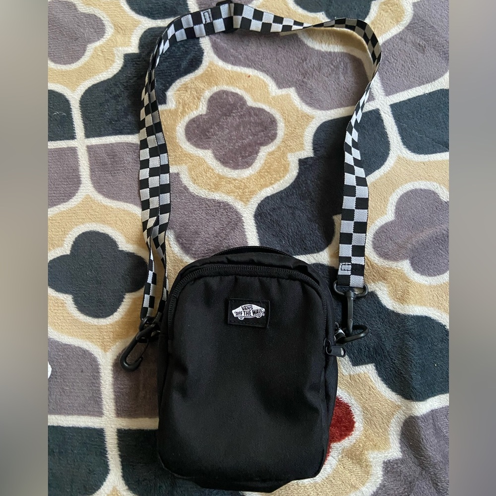 Vans like new crossbody